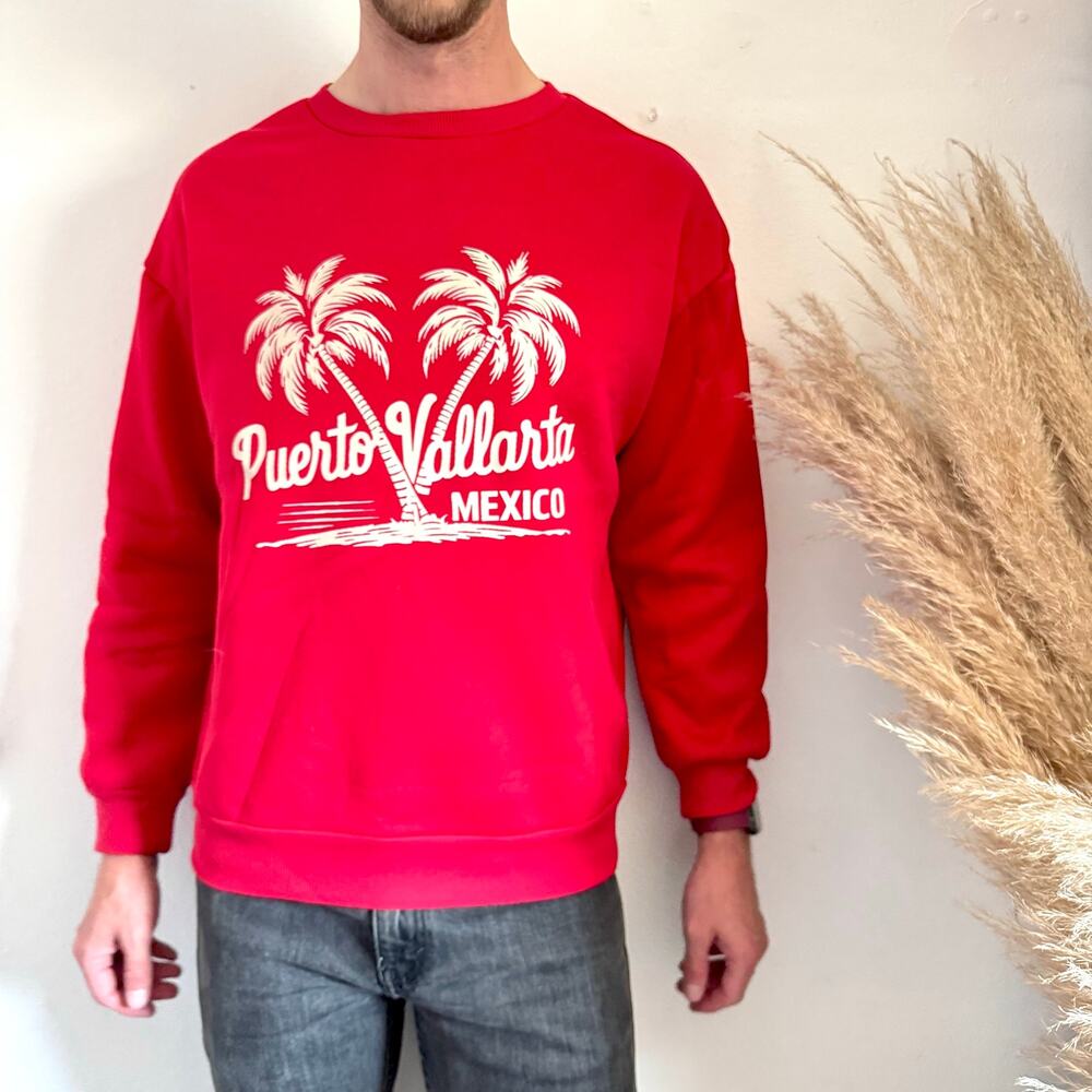 NEW Puerto Vallarta Mexico Red White Palm Tree Crew Neck Sweater Sweatshirt L